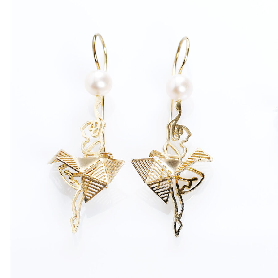 Opera earrings gold pleated with pearl